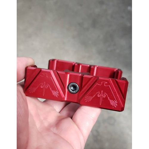 12-coupler-red-side