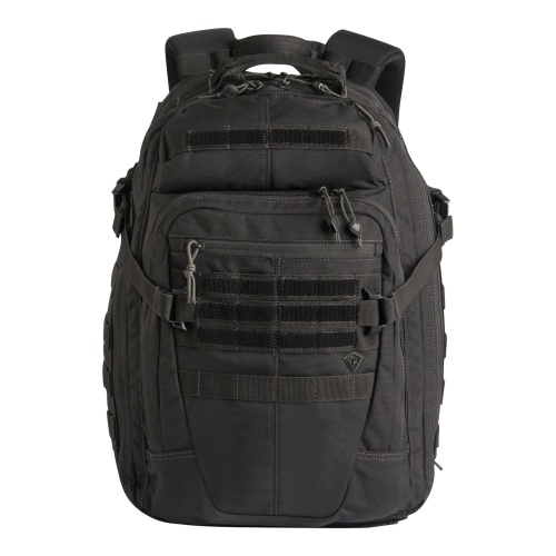180005-specialist-1-day-backpack-le-black-front_2016