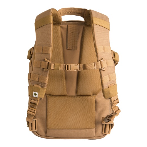 180005-specialist-1-day-backpack-le-coyote-back_2016