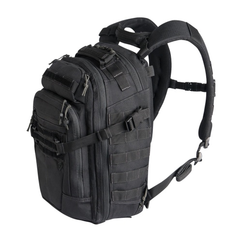 180006-specialist-half-day-backpack-le-black-isometrci_2016