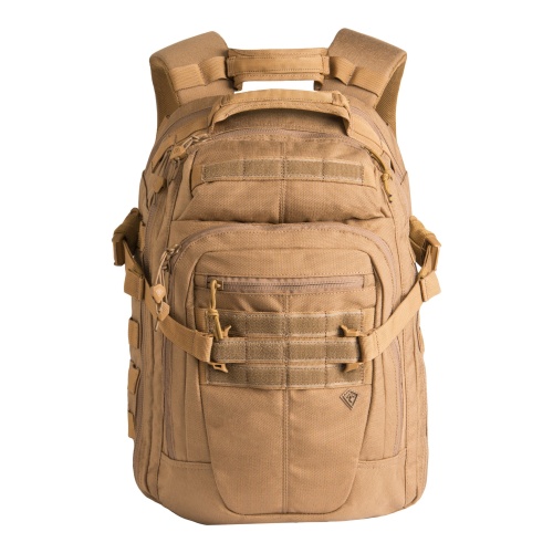 180006-specialist-half-day-backpack-le-coyote-front_2016